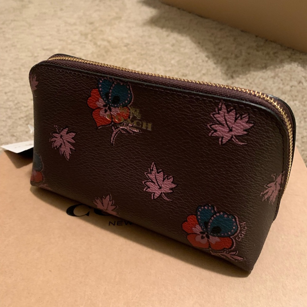 COACH COSMETIC CASE 17